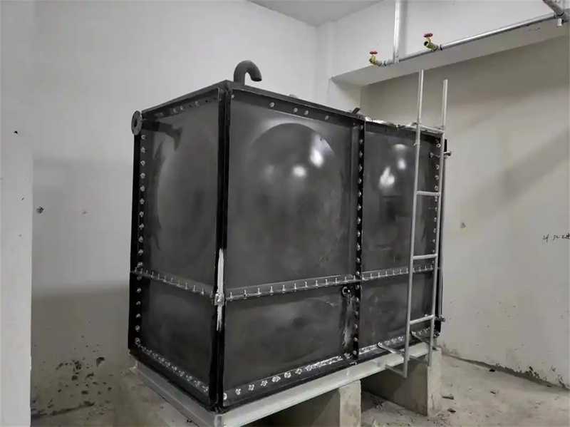 搪瓷水箱